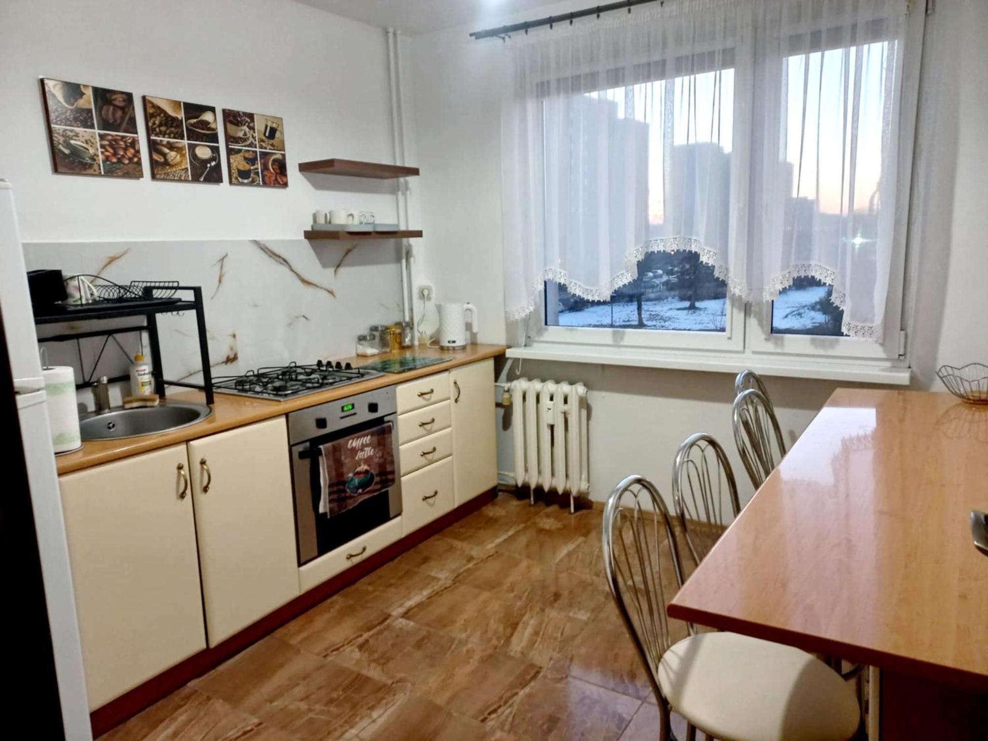 Apartament M-3 Częstochowa Exteriör bild