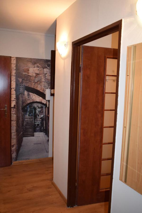 Apartament M-3 Częstochowa Exteriör bild